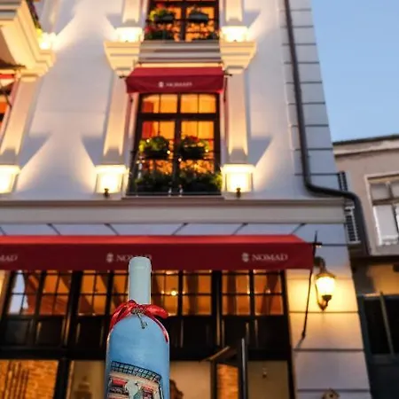 Nomad Studios, Kapana Vendégház