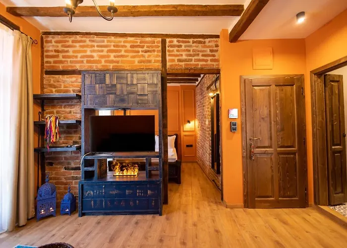 Gæstehus Nomad Studios, Kapana 3*